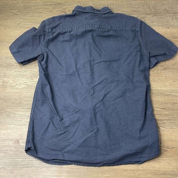 American Eagle Men’s Navy Blue Short Sleeve Button Down Shirt, size Small - Picture 10 of 10